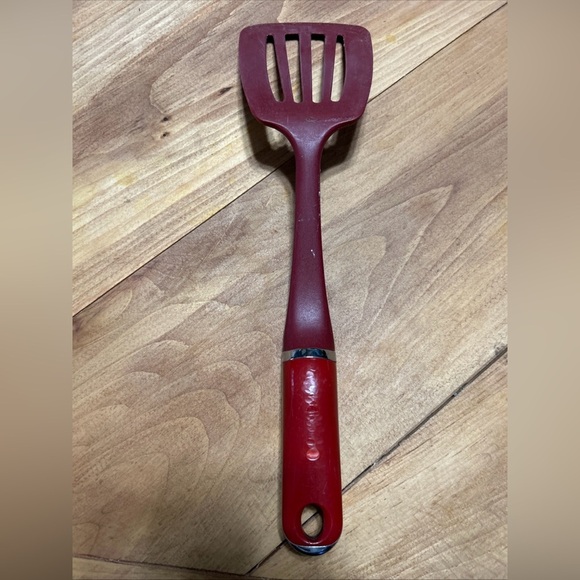 Kitchenaid Red Slotted Kitchen Spatula - Picture 5 of 6